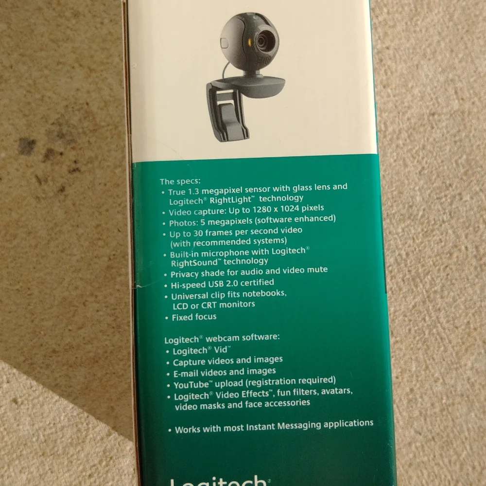 Logitech 1.3-MP Webcam C500